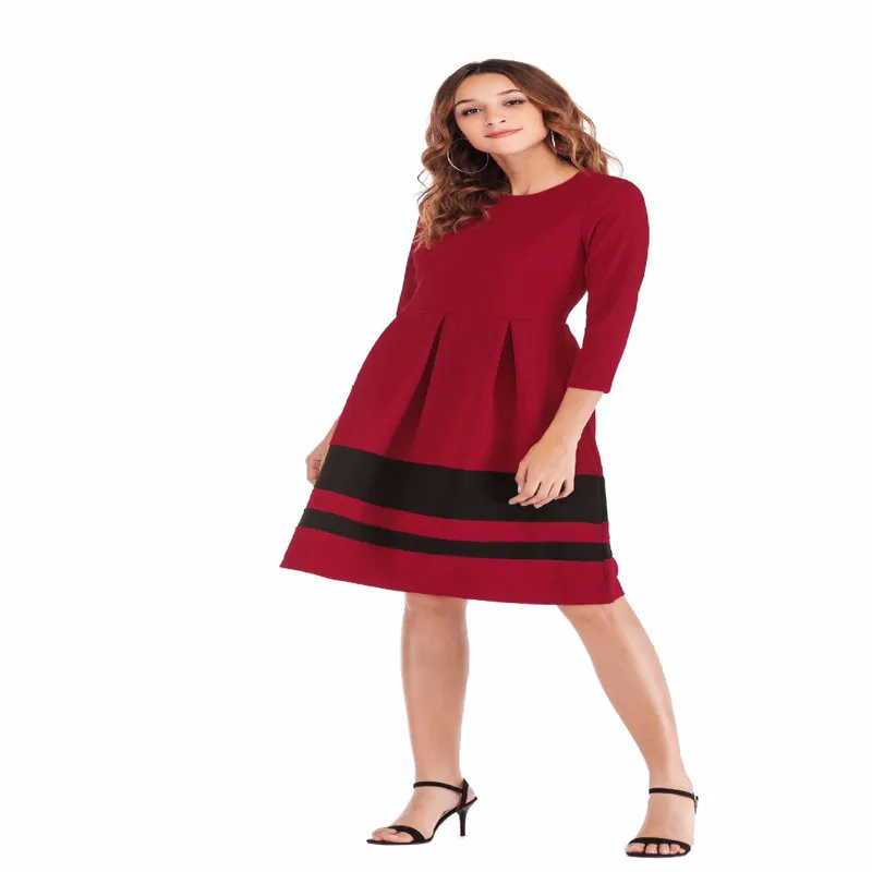 Осеннее ТРАПЕЦИЕВИДНОЕ женское платье в полоску с круглым вырезом тонкое