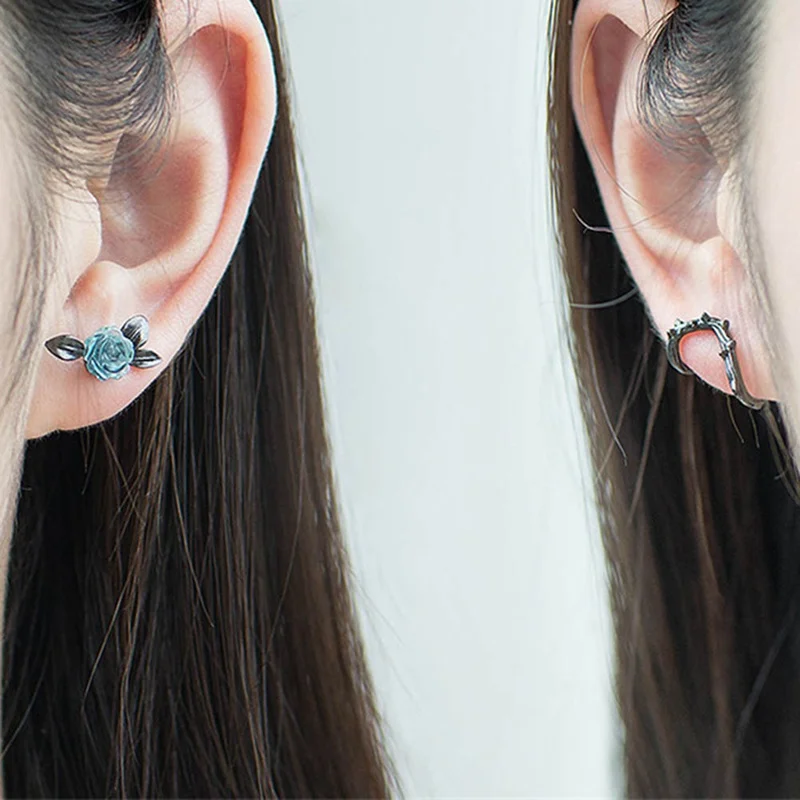 Женские винтажные серьги гвоздики асимметричные с голубыми кристаллами 1 3 см 6