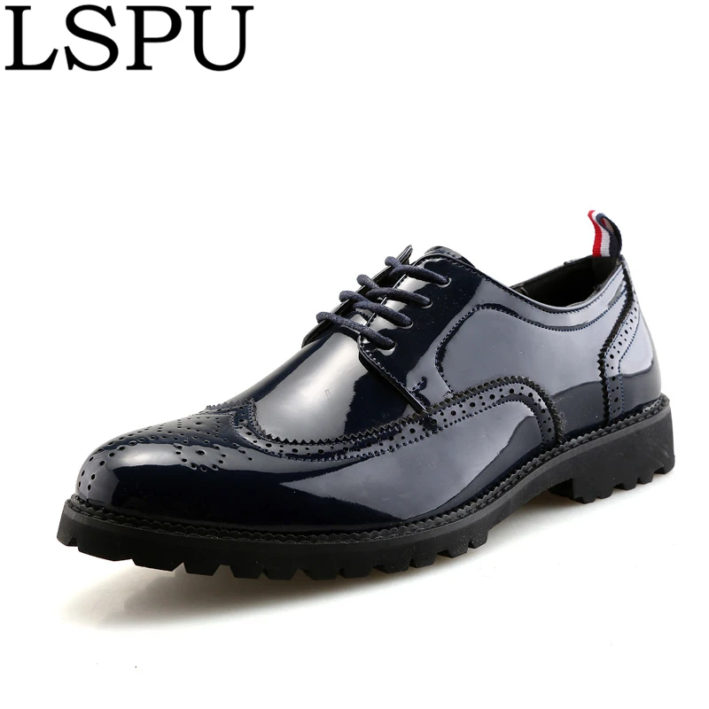 2019 Bullock Glossy Men Flats Shoes Summer Breathable Casual Carved Lacquered Lace Up Leather Size 38-43 | Обувь