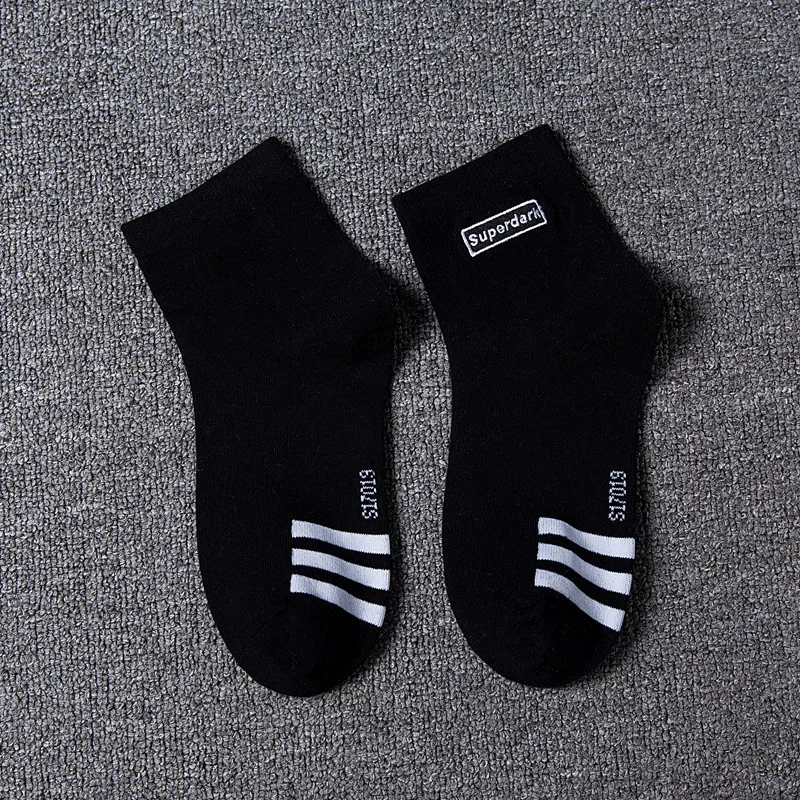 Harajuku Hip Hop Off White Winter Socks 100 Cotton Ankle Short Socks Tide Calcetines Skate Verano Hombre Regalo Para Men Fashion - Цвет: Black 3 Pairs