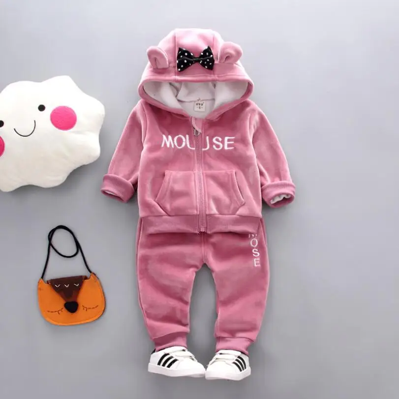 pink thick Зимняя одежда для маленьких девочек, комплекты с рисунком мышки Минни Повседневное с буквенным рисунком и бантами с капюшоном бархатная Детские спортивные костюмы одежда Для детей 1, 2, 3, 4 лет - Цвет: pink thick