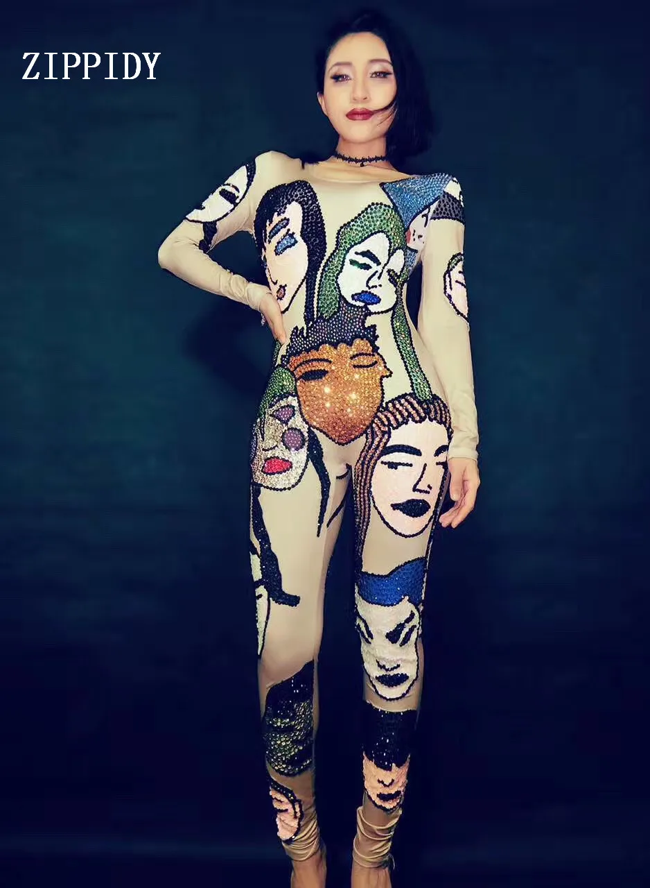 Рисунок 2 - Женский комбинезон со стразами