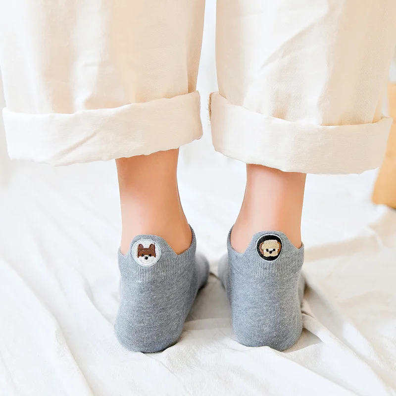 Japanese Kawaii Embroidered Expression Funny Socks Women Happy Fashion Ankle Women Cotton Puppy Bear Boat Summer Cute Fuzzy Sock
