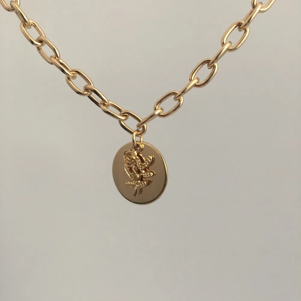 Модные ювелирные изделия золотое покрытие Роза и круглый диск перекрытие кулон