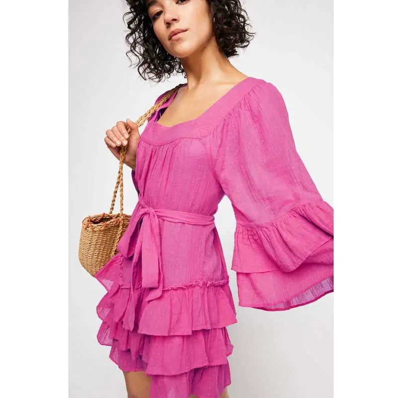 Boho вдохновил Ruffled квадратный средства ухода за кожей шеи V назад труба рукав