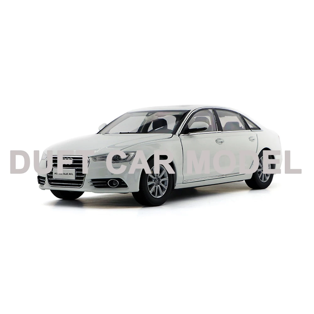 Литая модель автомобиля 1:18 A6L 2012 литая из металлического сплава игрушка подарок