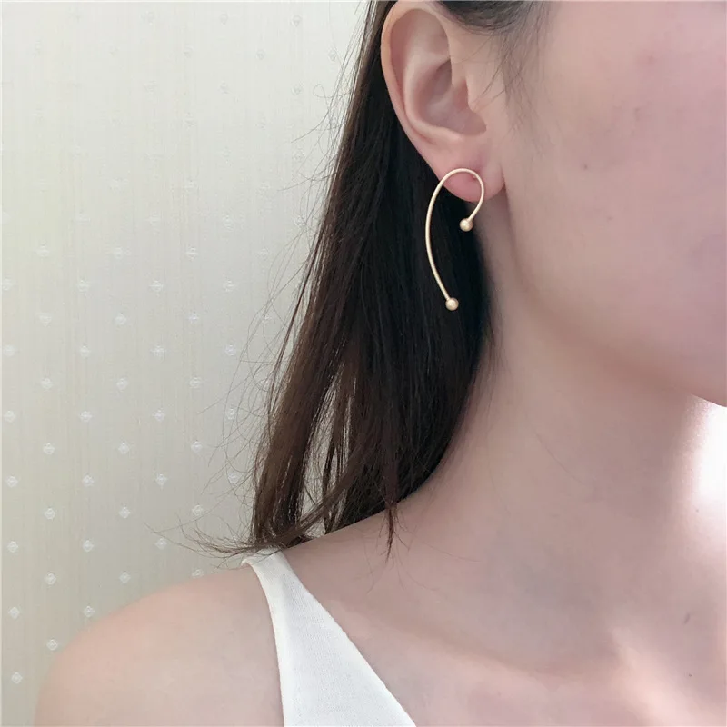 Carvejewl New Fashion matte Gold Color wire Shape Punk Ear Cuff Earrings simple asymmetric Earring For Women jewelry unique stud | Украшения