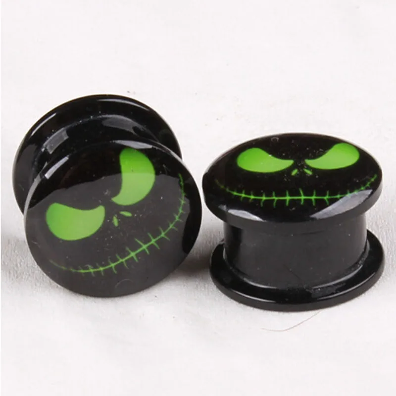 Fashion Nightmare 1 Pair Big Ear Gauges Piercing Plugs Tunnels Screw Fit Ear Stretching For Women Personality Body Jewelry