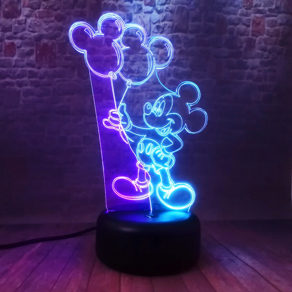 Романтический мультяшный милый Микки Маус удерживающий мышку шар смешанный 7