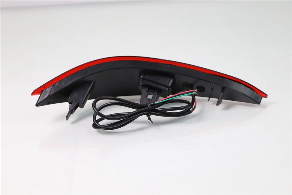 Автомобильный мигающий Многофункциональный светодиодный фонарь для Toyota Rush 2018 2019