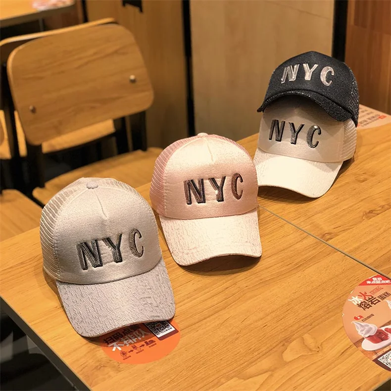 Дизайнерская блестящая NYC Кепка s для женщин и мужчин, сетчатая теннисная летняя кепка-бейсболка, модная дышащая Регулируемая Повседневная Солнцезащитная шляпа для девочек