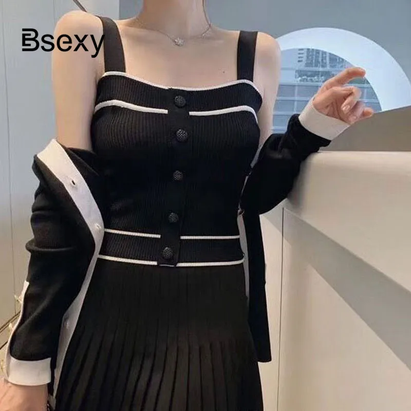 Фото Women Knit Crop Top 2019 Summer Sexy Single Breasted White Black Knitted Camis Shirt streetwear bustier femme Женская одежда Women Knit Crop Top 2019 Summer Sexy Single Breasted White Black Knitted Camis Shirt streetwear bustier femme Женская одежда