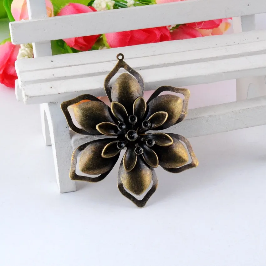 

Free shipping-10Pcs Antique Bronze Filigree Flower Embellishment Jewelry Findings Embellishment 57mmx57mm