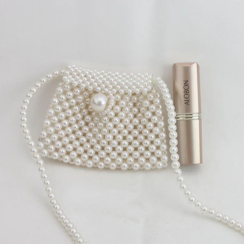 

Luxury Pearl Mini Messenger Bags Flap Wallet Clutch Purse Ladies Dress Bags Handmade Beaded Design Shoulder Bags For Women