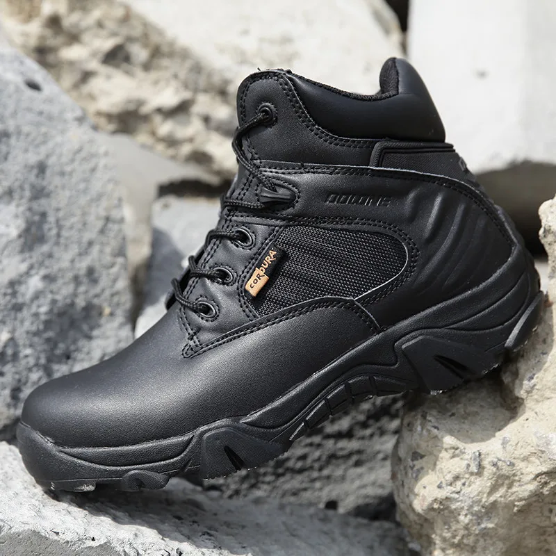 Мужские ботинки в стиле милитари черные дышащие для активного отдыха походов и