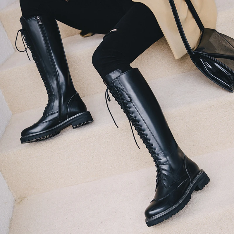 Женские мотоциклетные ботинки ISNOM черные из яловой кожи с круглым носком и