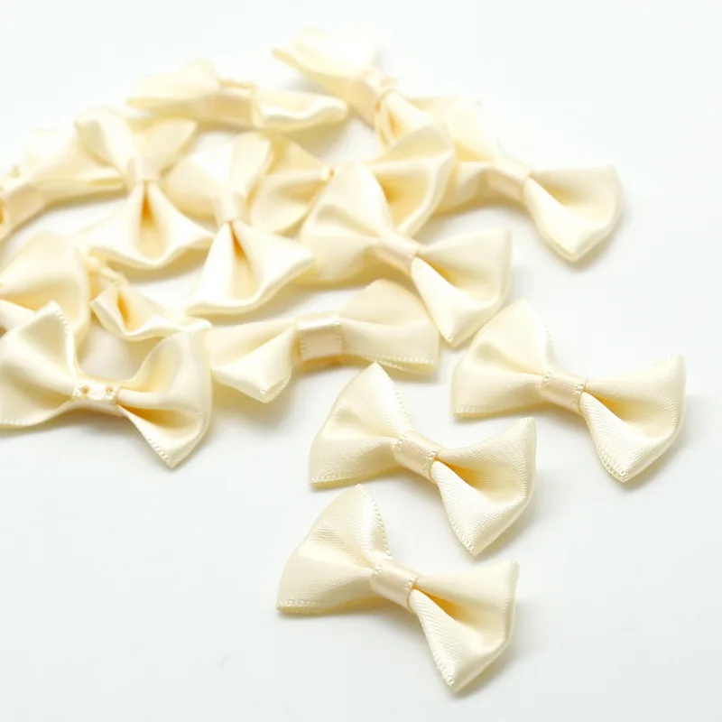 Ivory 100 шт. 4*2,5 см мини бант из атласной ленты заколки для волос Аппликация «сделай сам» Скрапбукинг Ремесло свадебные галстуки-бабочки декоративные - Цвет: Ivory