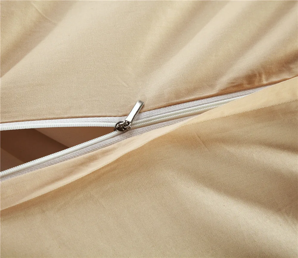 Комплект постельного белья из 100% хлопка с бежевой вышивкой пододеяльником