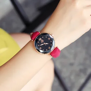 Часы женские кварцевые, с кожаным ремешком, со звездным небом