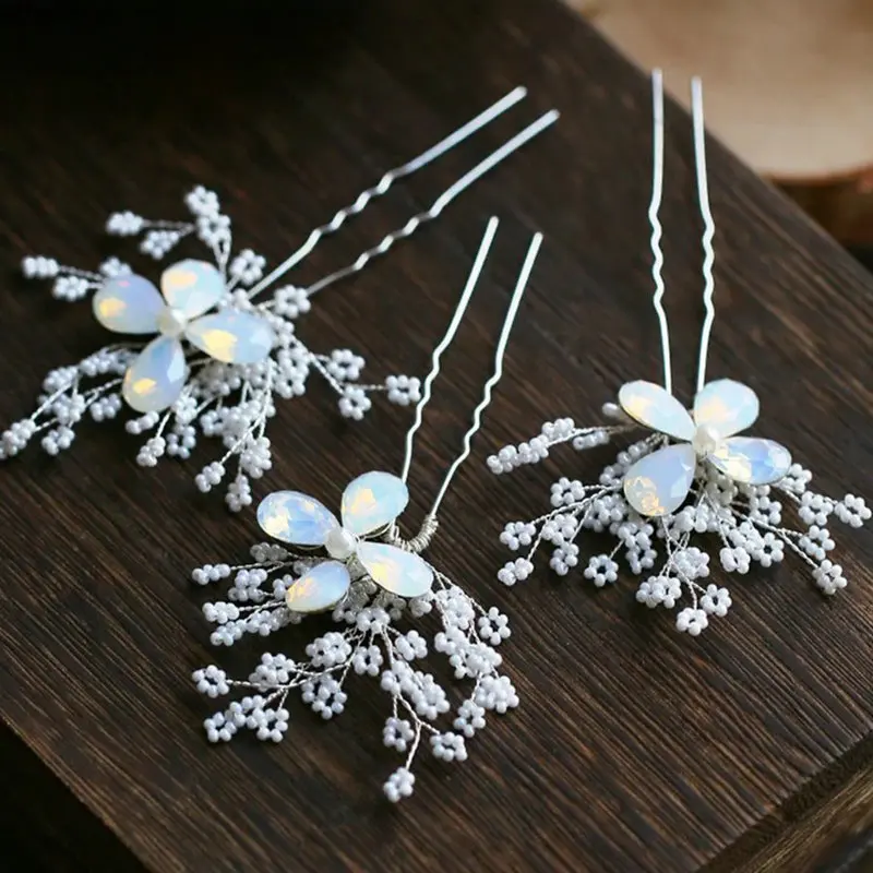 Заколка для волос u образной формы с опаловым кристаллом и белым цветком