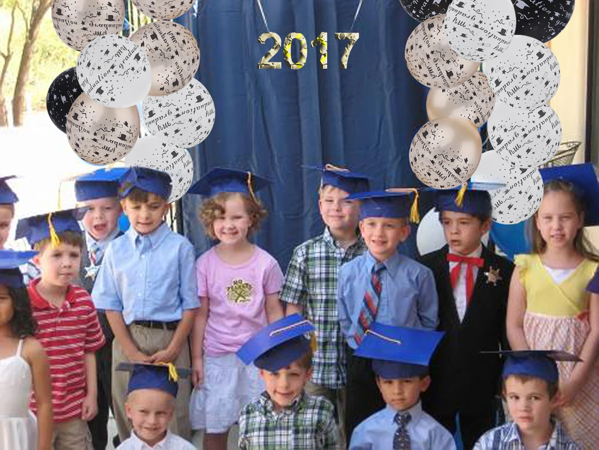 

100 Pack 12'' Celebration Party Balloons Latex Round Decorative Graduation Balloons For Party Ornaments