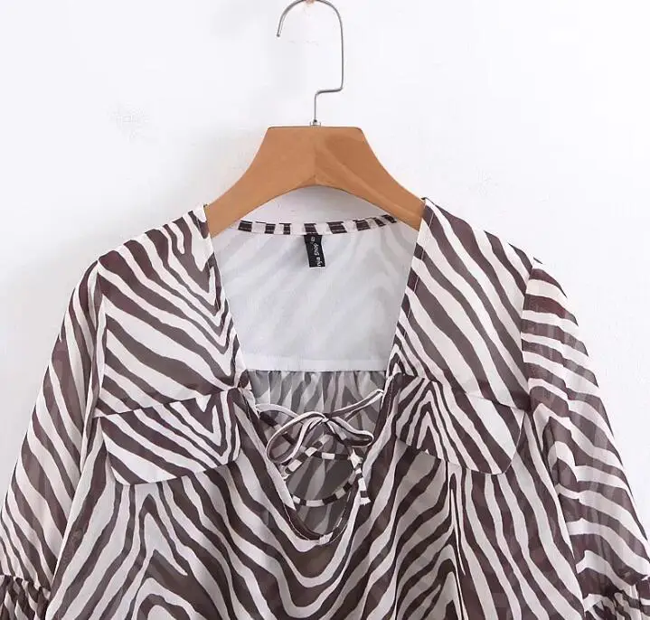 2019 Для женщин Фонари рукава с принтом зебры блузка V-Neck Lace-Up Бохо уличной