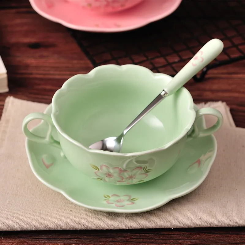 Керамическая рельефная романтическая миска с вишневым цветком двусторонняя