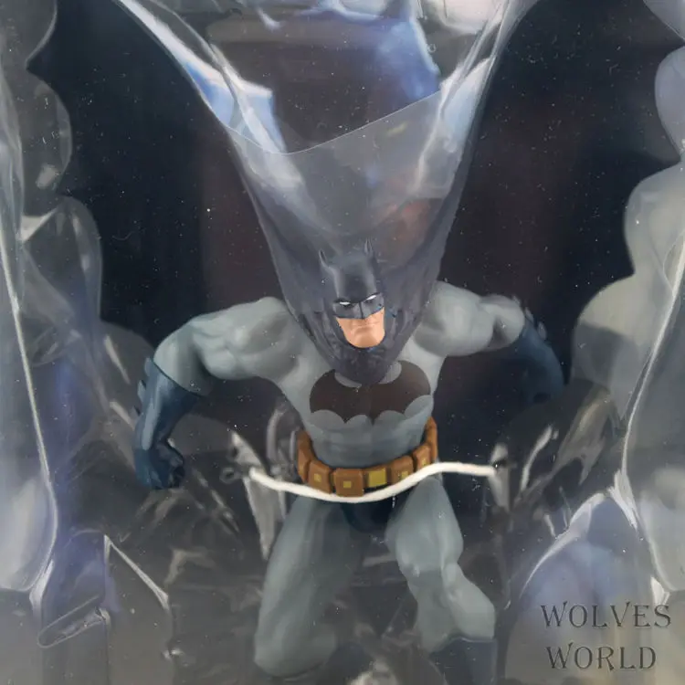 Бесплатная доставка фигурка Бэтмена DC ограниченная серия 8 дюймов статуя черные