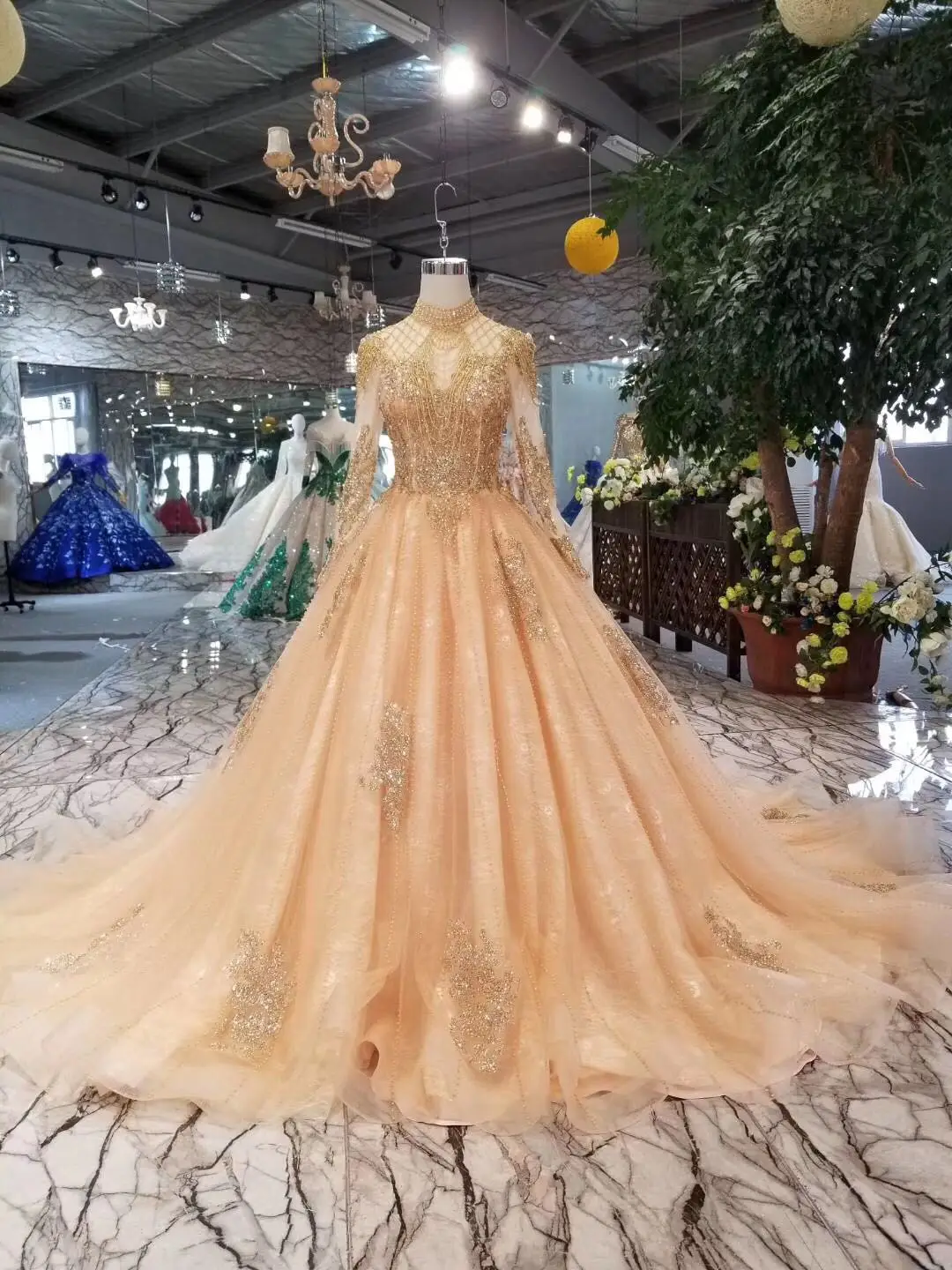 Dubai Luxury Crystal Prom Dresses With Sheer Full Sleeves 2019 Shiny Beaded Telass Grey High Neck Bridal Party Gowns | Свадьбы и
