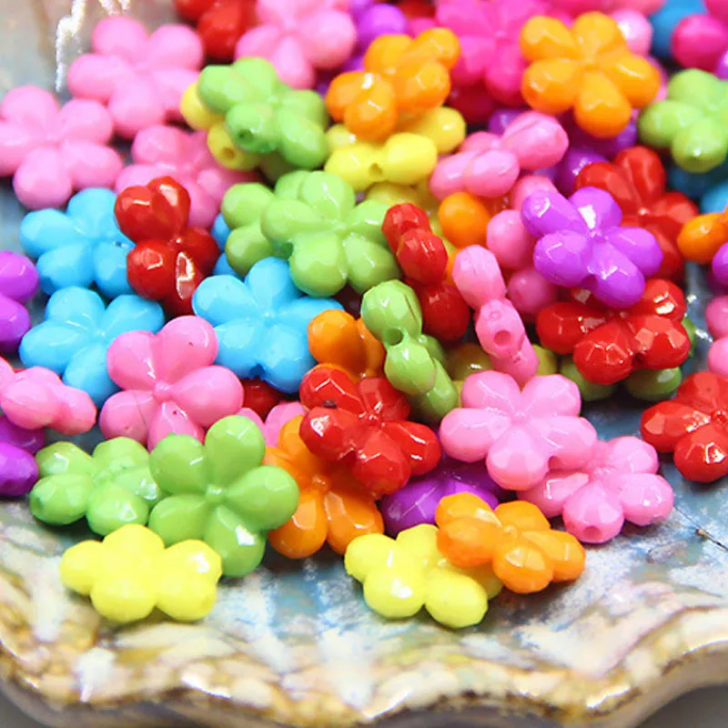 Разноцветные акриловые бусины разных милых мультяшных геометрических фигур для