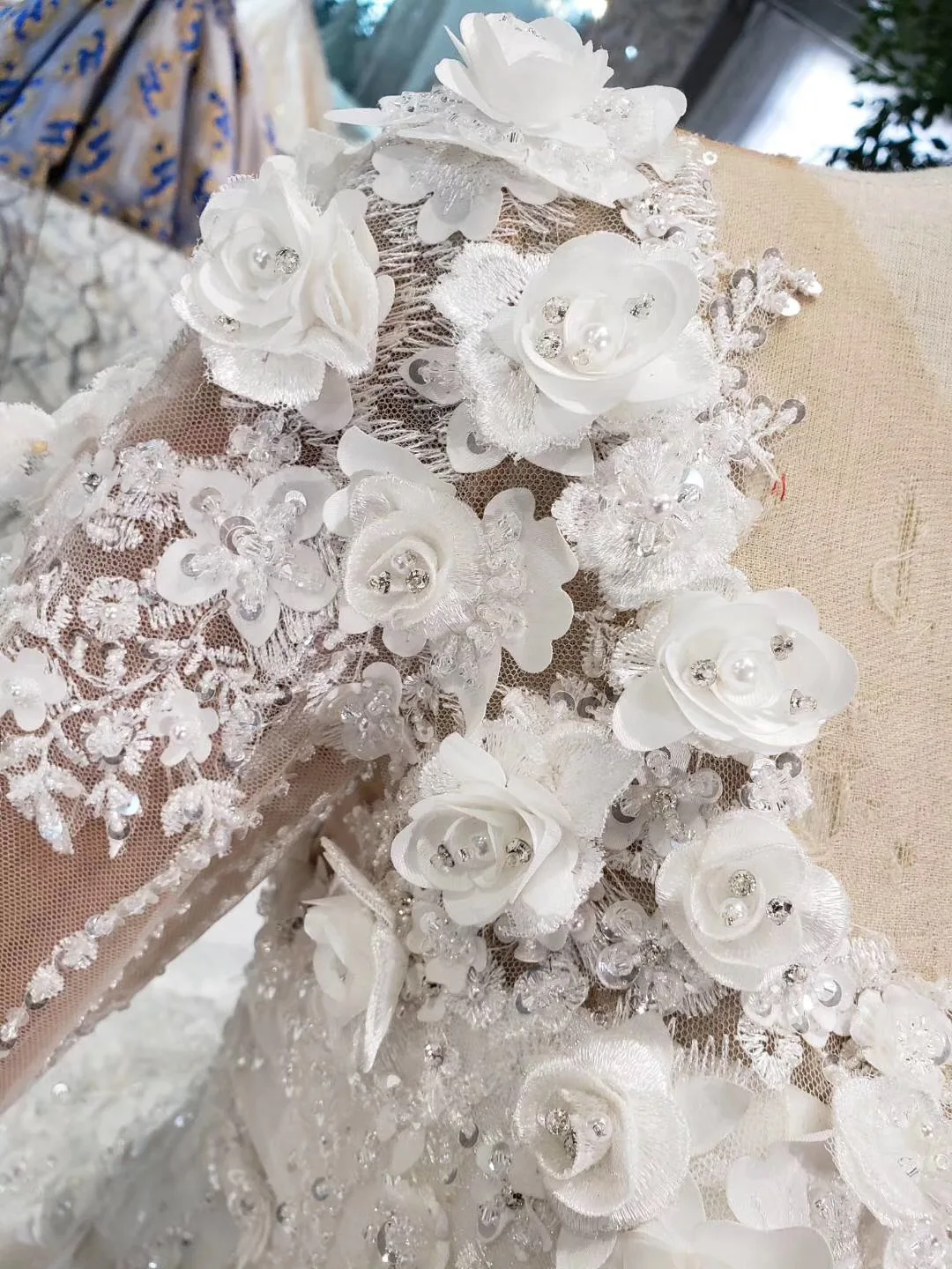 2019 New Style Ball Gown Wedding Dress Turkey 3d Flowers Bride Romantic Nude Weding Dress Long Sleeves Popular Wedding Gowns