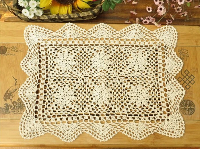 Ручной работы крючком цветы небольшой прямоугольной скатерти хлопчатобумажные