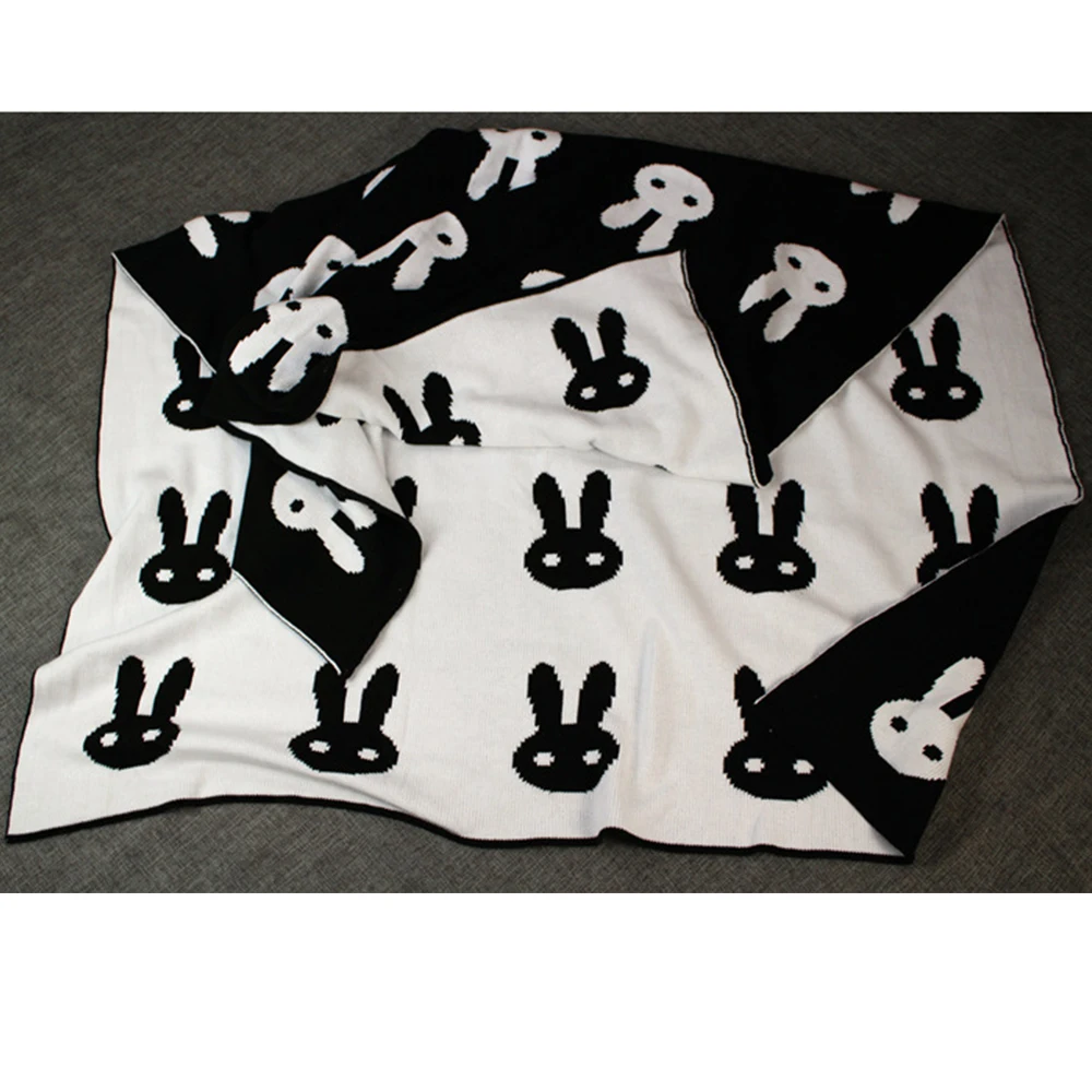 Вязаное детское одеяло черный белый цвет Постельные принадлежности Стёганое