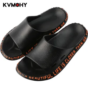 Мужская обувь; Мужские шлепанцы; Летние пляжные мужские шлепанцы; Нескользящие Вьетнамки; Уличные домашние сандалии для пары с алфавитом зеленого цвета