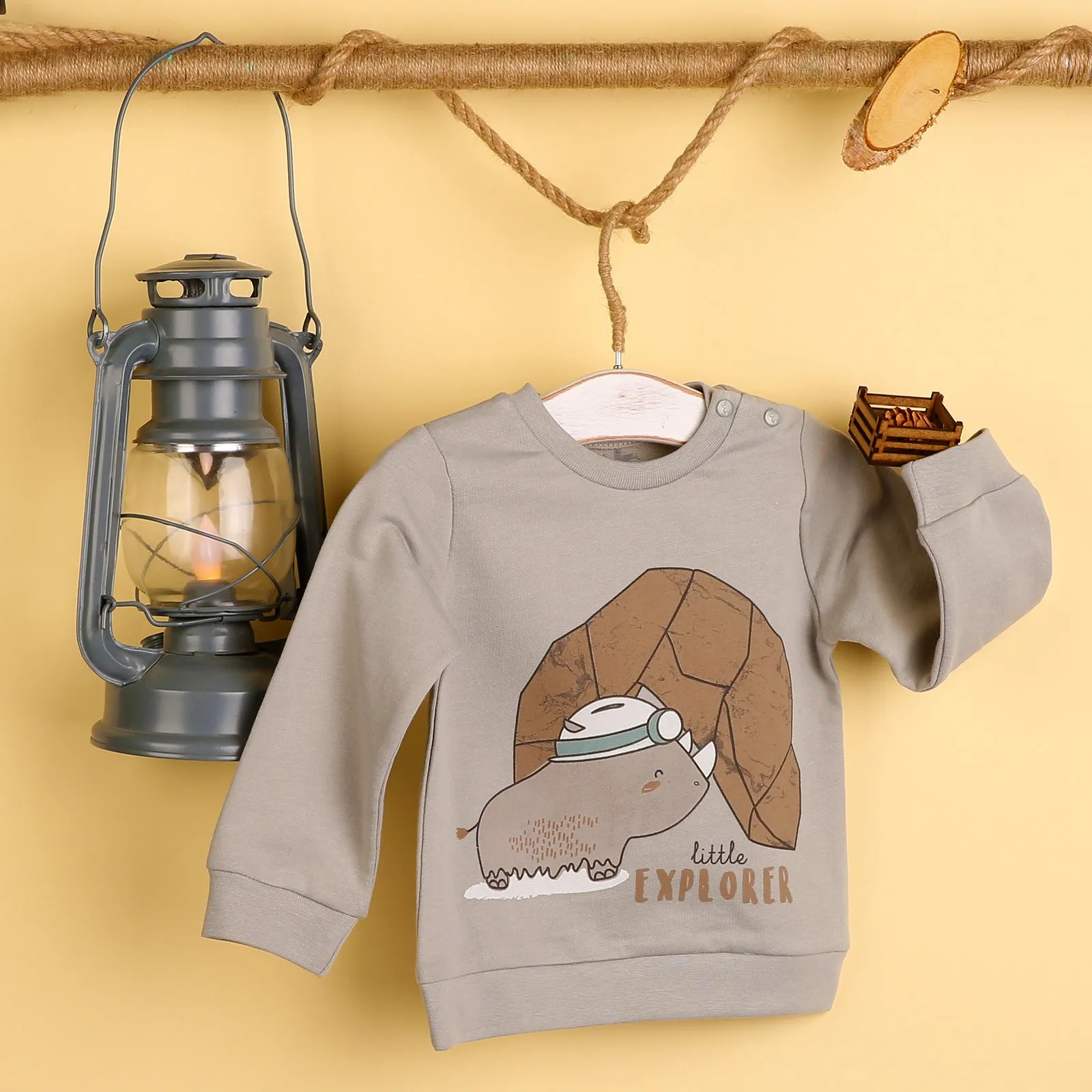 Модный клубный свитер для новорожденных| |