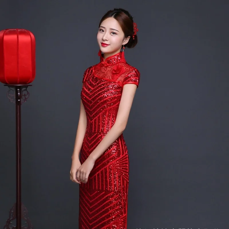 Красное свадебное платье Ципао современное китайское с блестками и разрезом