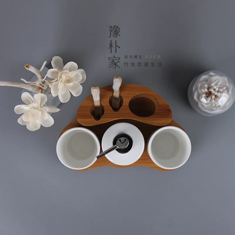 Короткий керамический комплект для ванной комнаты из четырех предметов