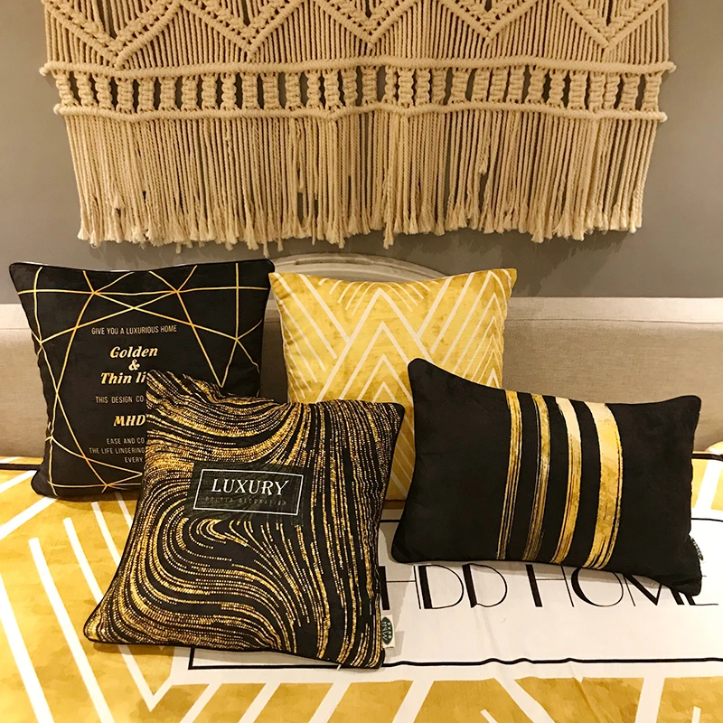 Роскошный чехол для диванной подушки с золотым принтом | Дом и сад
