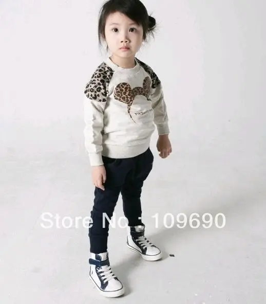 Good News!Free shipping ! Brown mickey mouse head pattern handsomely beautiful kids long sleeve tshirt 5pcs/lot | Мать и ребенок