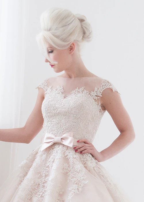 Fashionable Tea Length Blush Tulle With Lace Appliques Wedding Dresses 2014 Sheer illusion Neckline Bridal Gown | Свадьбы и