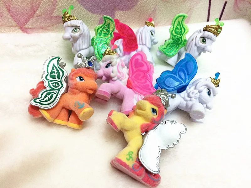 O для U маленькая лошадка куклы Simba Filly крылья бабочки мини лошади 5 см Детский