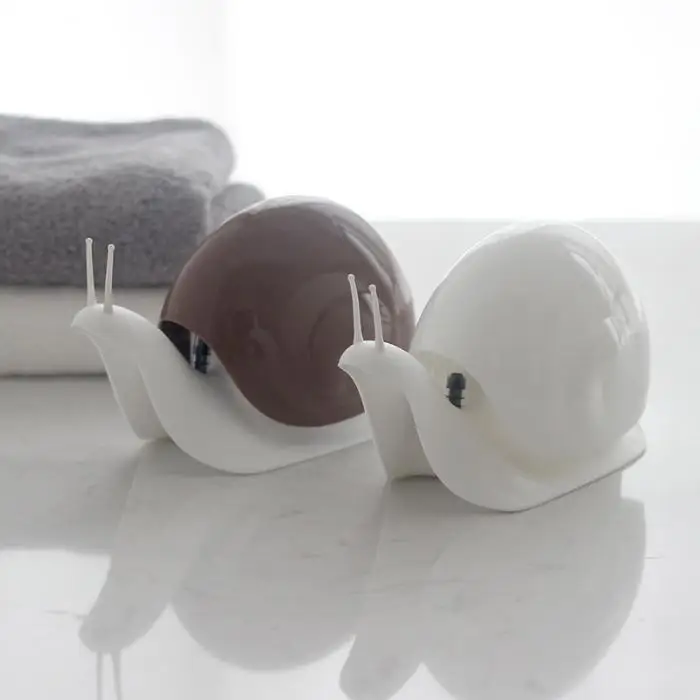Bathroom Shampoo Dispenser Snail Shape Hand Soap Liquid Shampoo Shower Container YU-Home