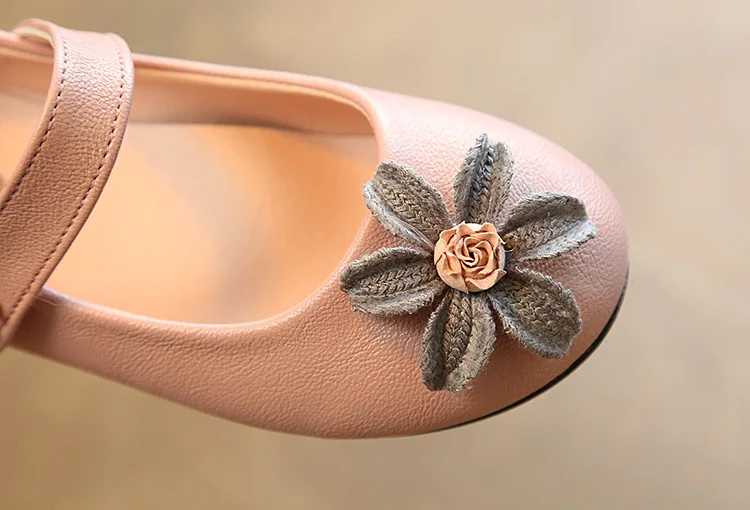 

Children's Shoes