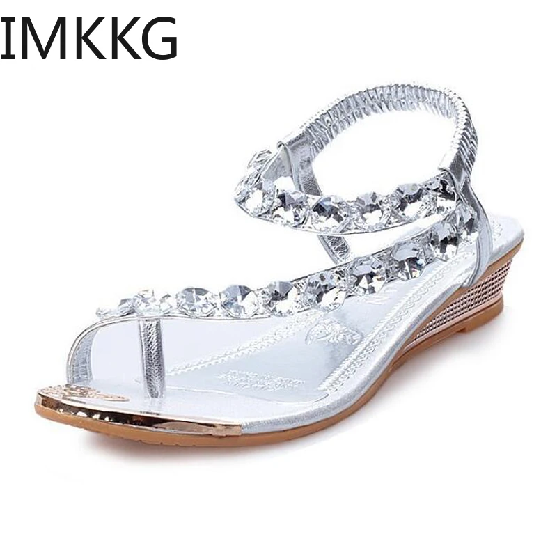 Женские сандалии Новинка 2019 года однотонные с кристаллами для женщин летние