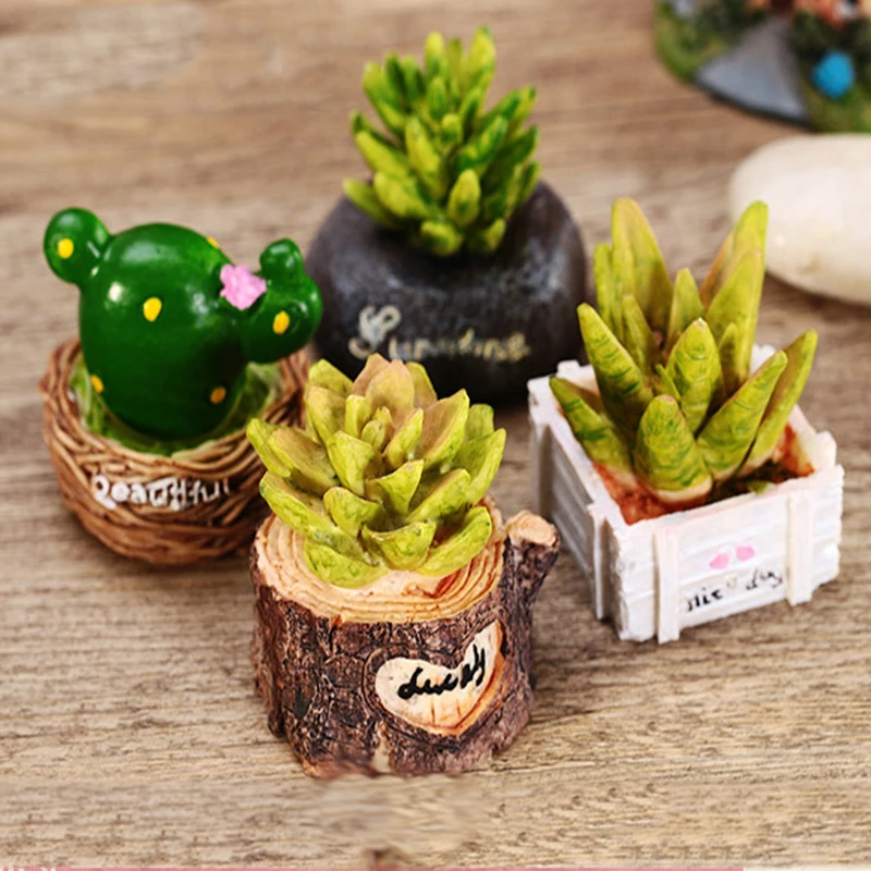 

1pc Mini Resin Fleshy Cactus Figurines Miniature Doll House Ornaments Fairy Garden Micro Landscape Home Decoration