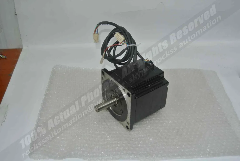 

Б/у хорошее состояние SGMPH-08A1A-YR11 с бесплатной DHL