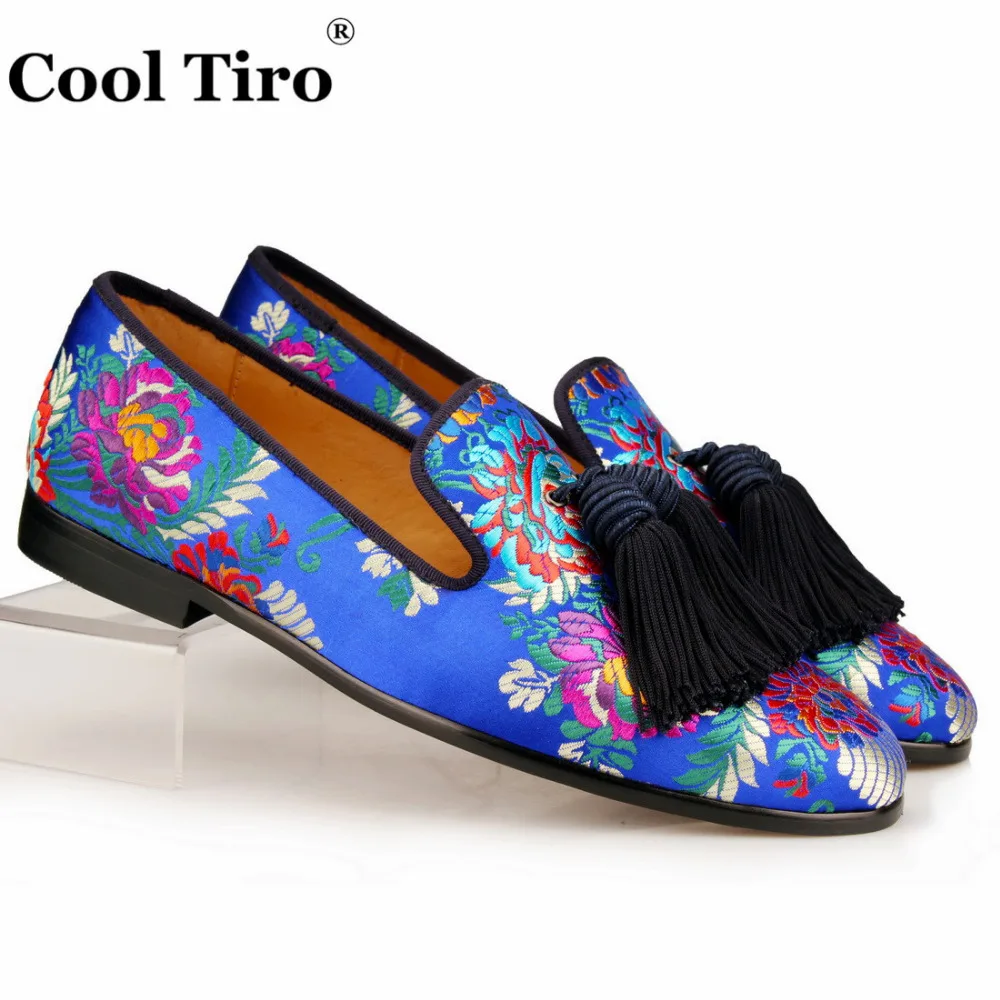 Мокасины мужские с бахромой модные жаккардовые брифы шелковые туфли на плоской