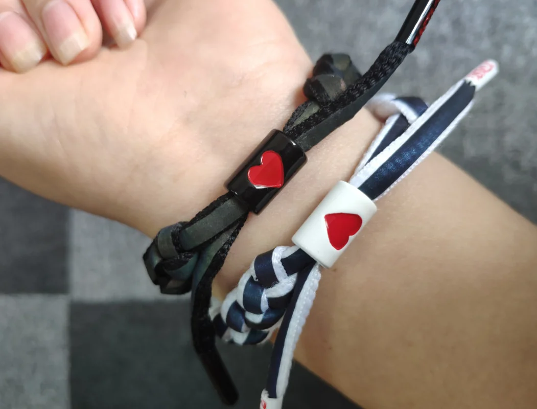 Браслет MINCN LOVE Heart черно-белый голографический флуоресцентные Шнурки ночной