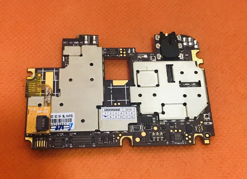 Б/у оригинальная материнская плата 4 Гб ОЗУ + 64 ПЗУ для DOOGEE S55 MTK6750T Octa Core 5 дюйма