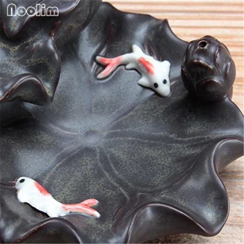 Рыба Лотос пруд обратного потока благовония горелка античный водопад ладан